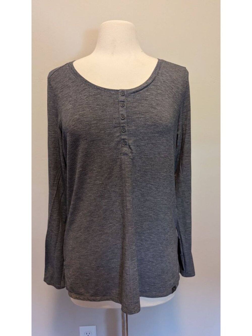 L.L. Bean Womens Gray Heather Long-Sleeve Henley Shirt M